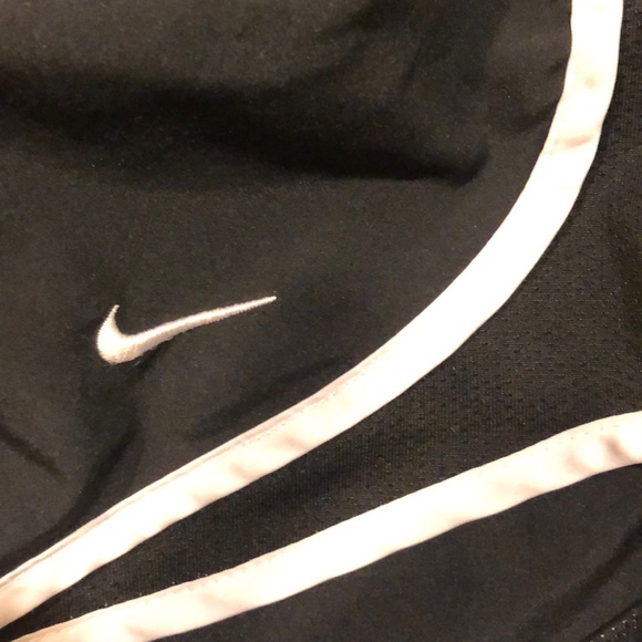 black nike shorts - Picture 3 of 3